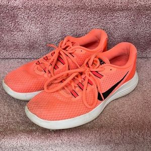Women’s Nike Sneakers